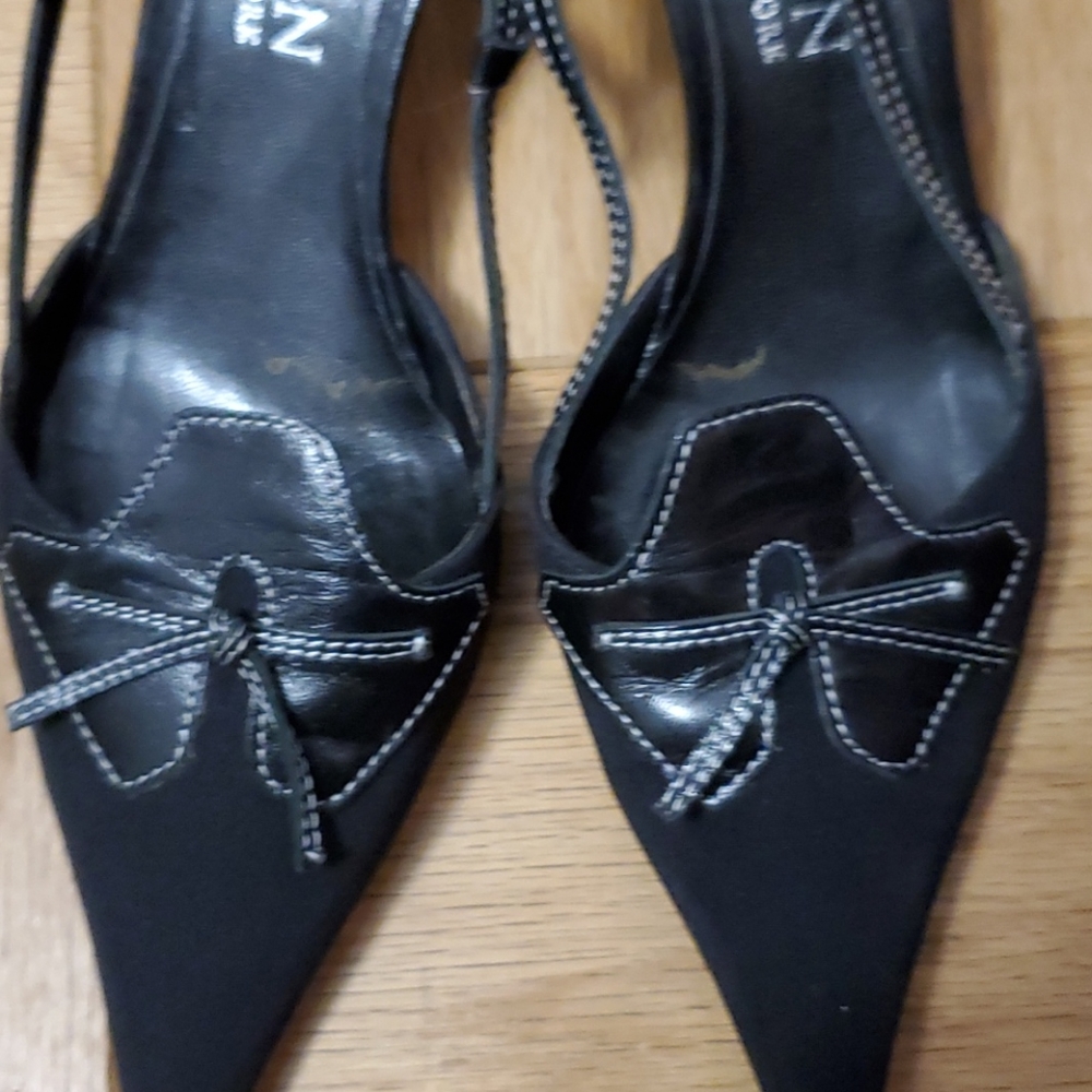 Anne Klein Sling Back Shoes - Picture 4 of 5
